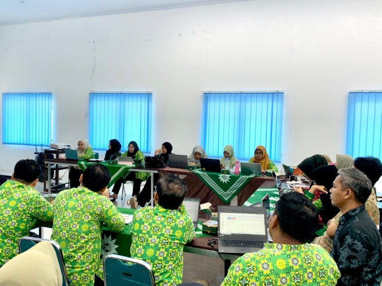 FKIP UMKO Ikuti Pelatihan Pengukuran Ketercapaian CPL Berbasis OBE